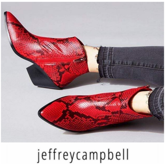 Edgy Bold Jeffrey Campbell Snake Print Booties - Picture 7 of 7